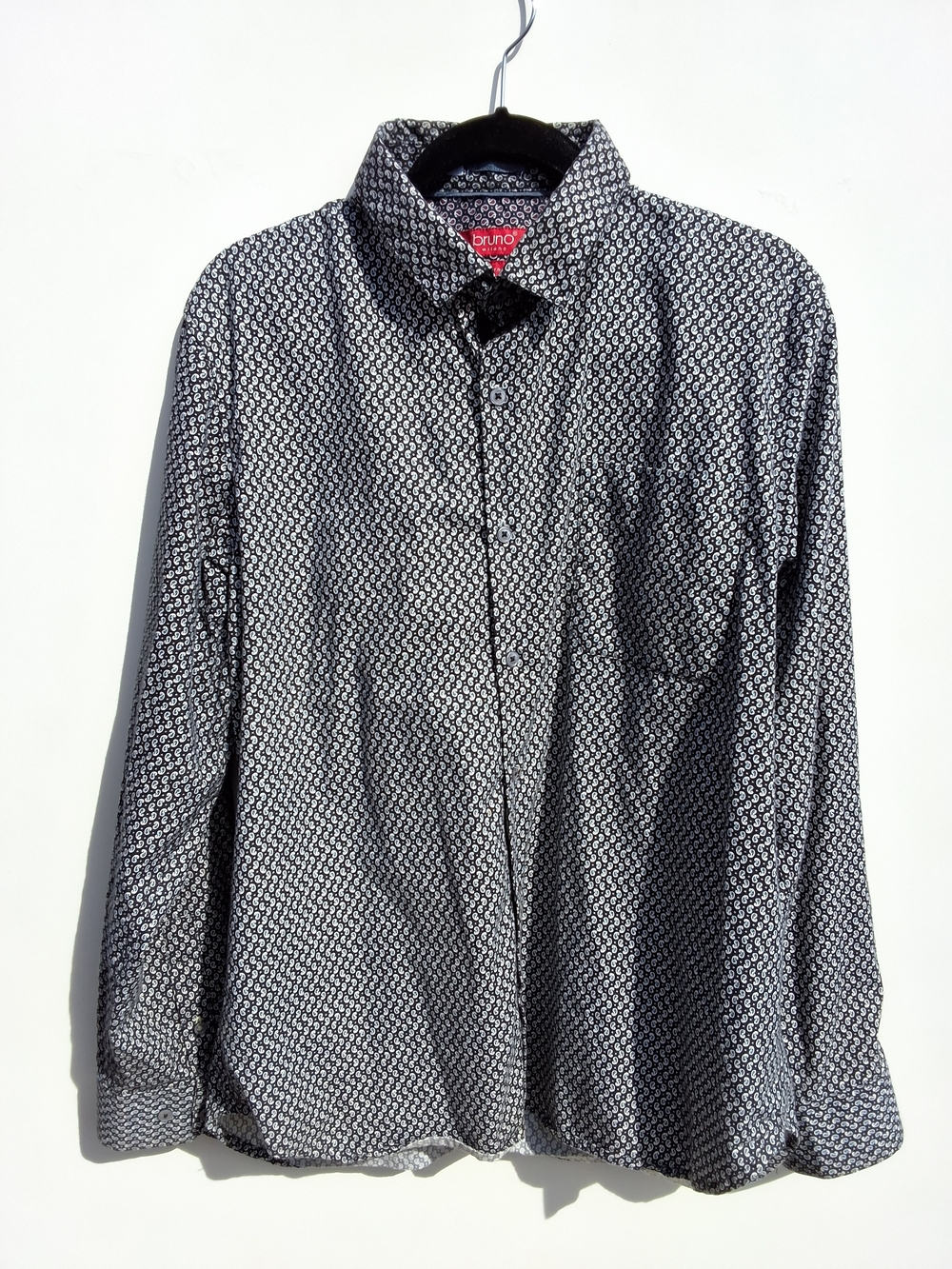 Bruno Milano Black & White Paisley Print Men's Long-Sleeve Button-Up Dress Shirt